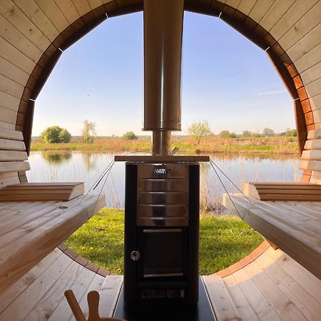 Dwor Osmolice Bed and Breakfast Bialki Dolne Buitenkant foto